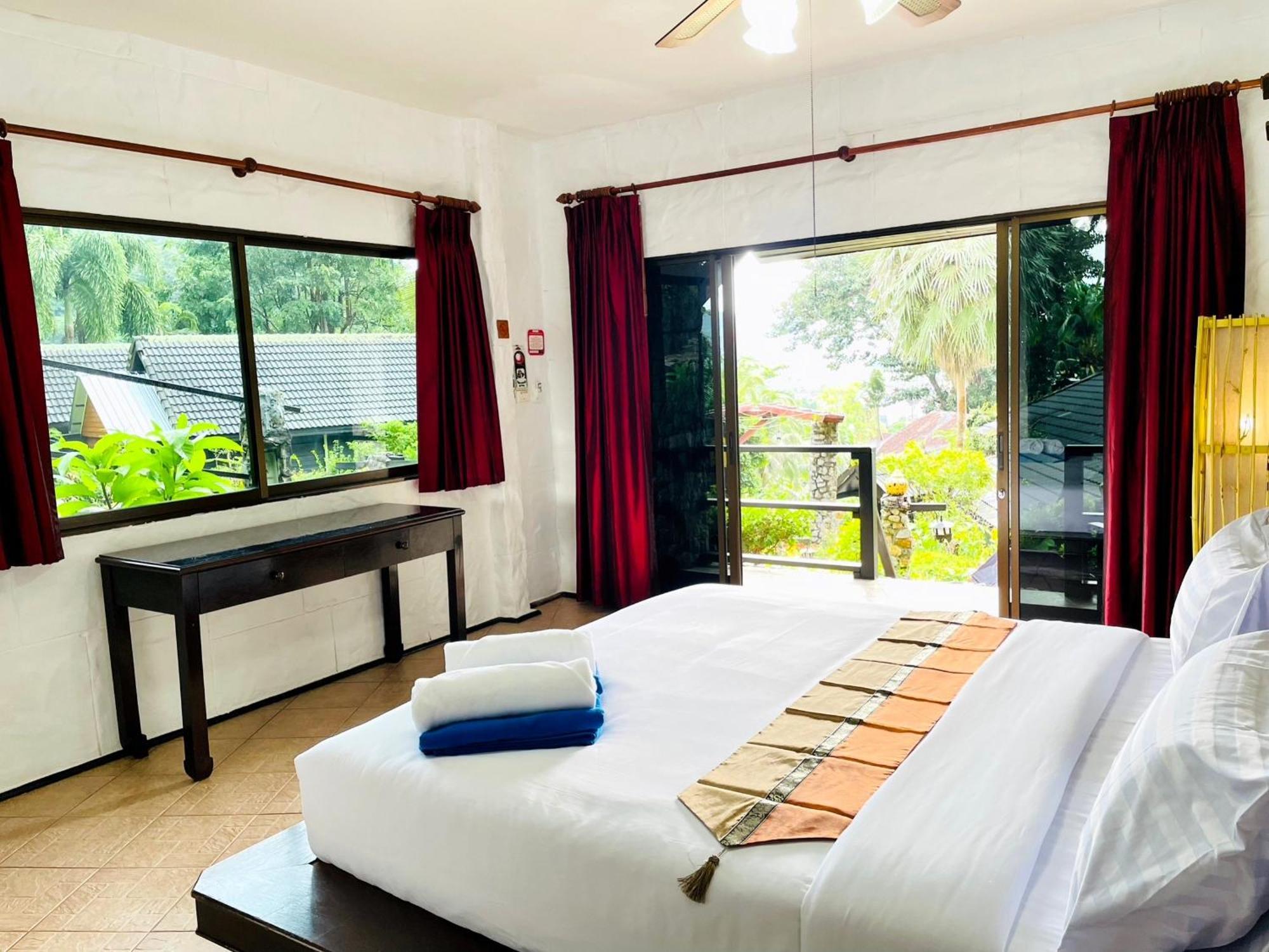 Boomerang Village Resort Kata Экстерьер фото
